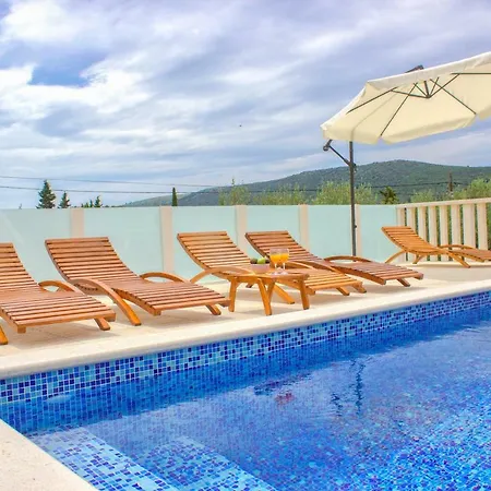 Paradise Brbinj