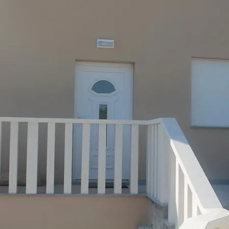 Paradise Apartment