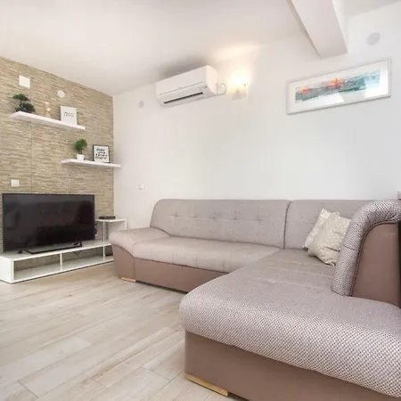 Paradise Apartament *